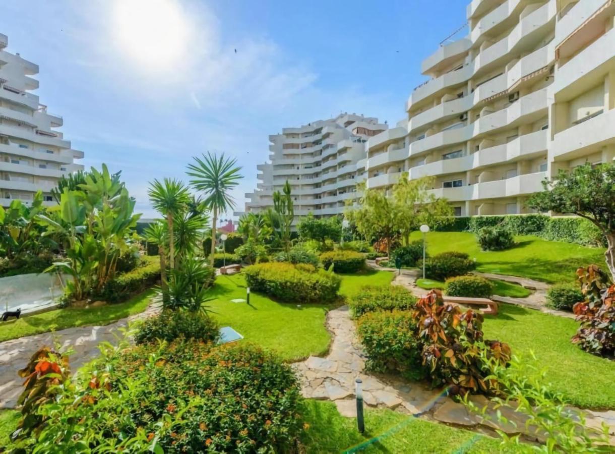 Apartamentos Benalbeach Benalmadena Ngoại thất bức ảnh